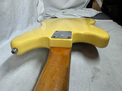 Fender USA Mustang Guitar - Image 24