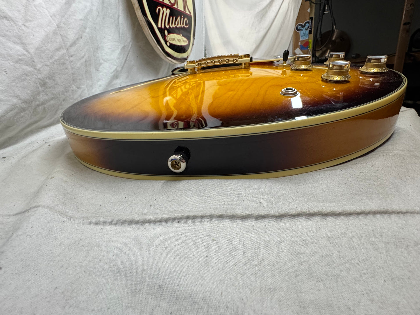 Epiphone Sheraton II 2 Semi-Hollowbody Guitar with Case - MIK Korea 2003 - Vintage Sunburst