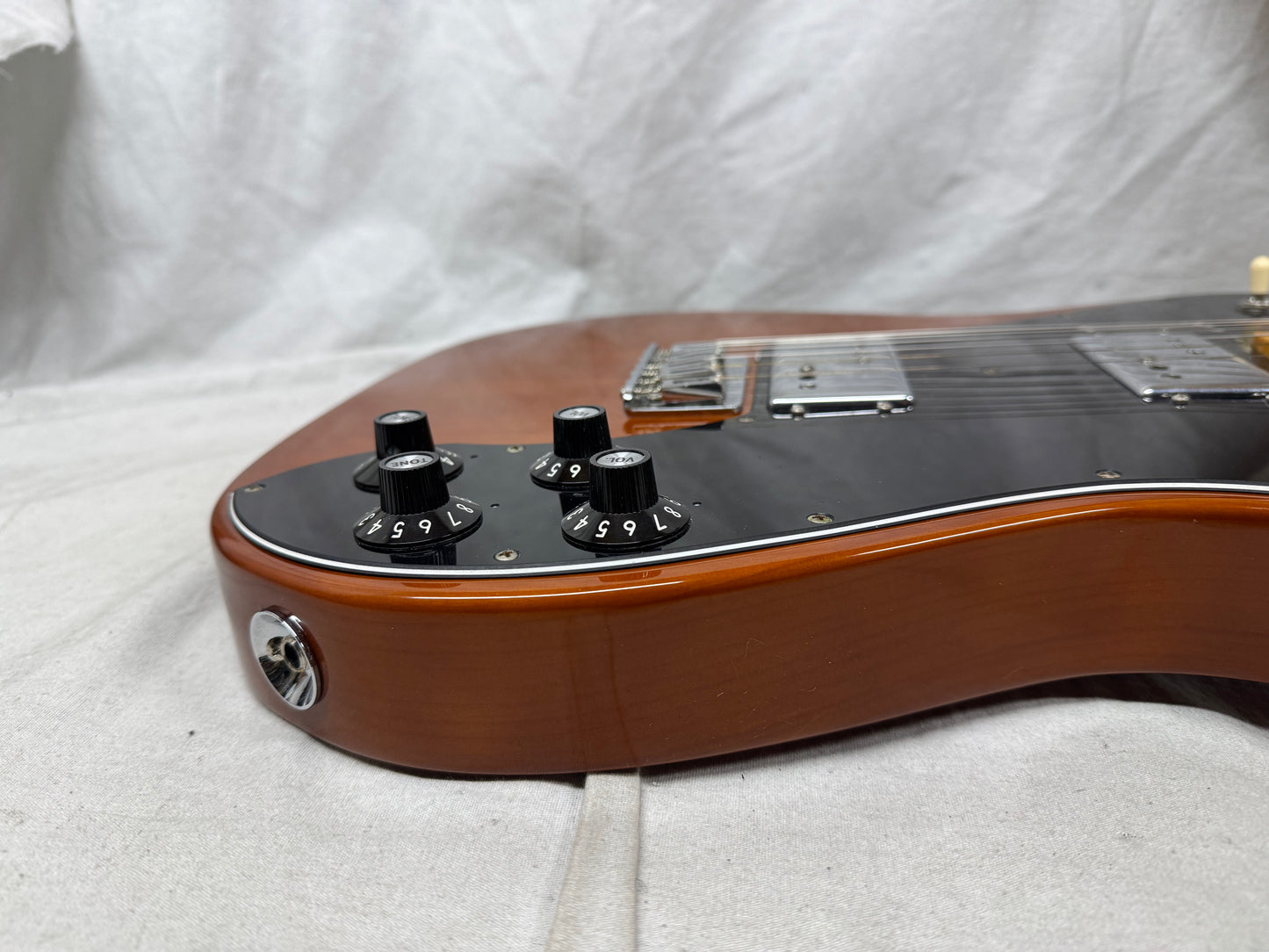 Fender American Vintage II 2 1975 Telecaster Deluxe Guitar with COA + Case 2023 - Mocha / Maple neck
