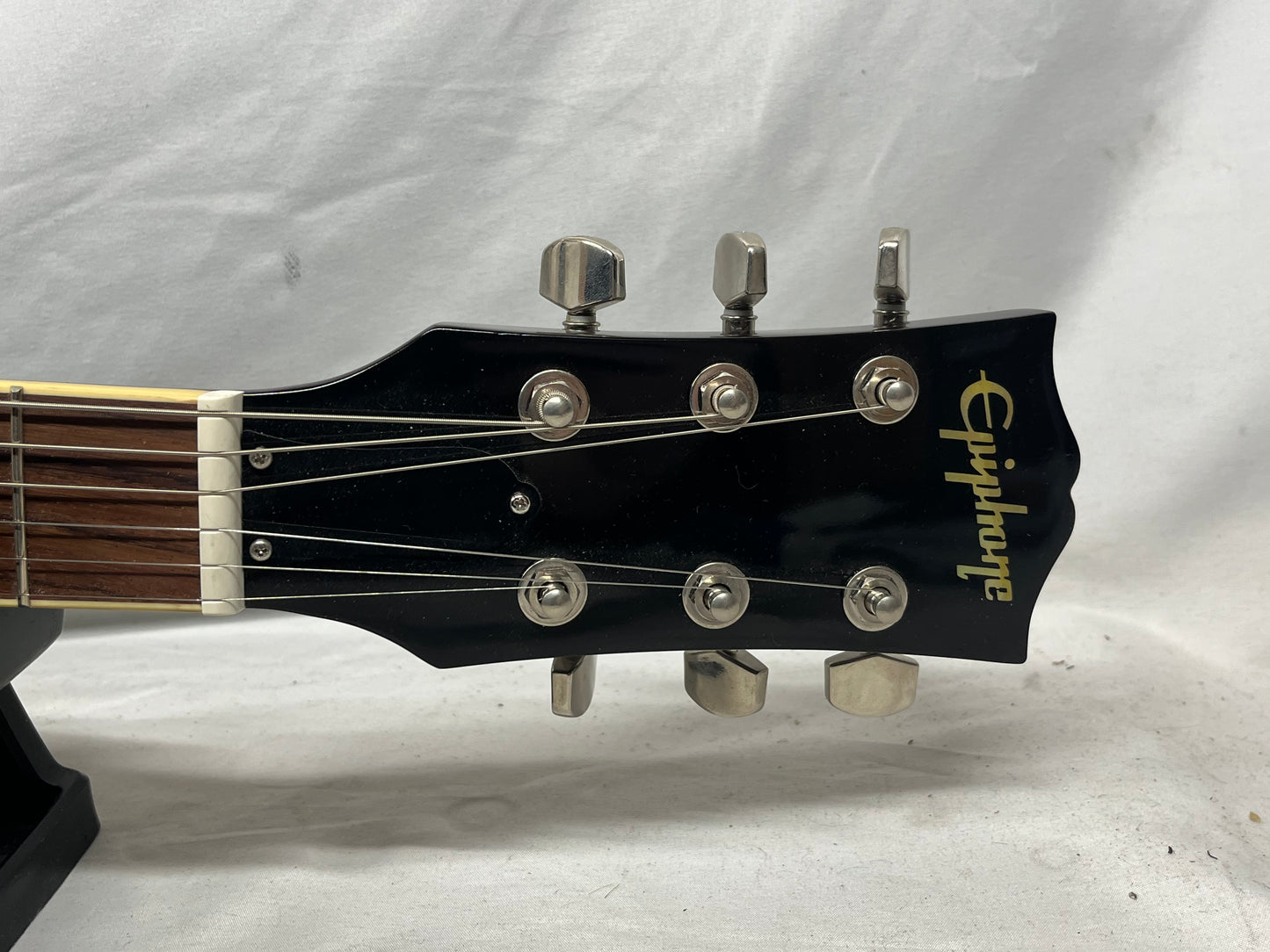 Epiphone Jeff Beck Signature Series Les Paul Standard Electric Guitar with Hard Case - Oxblood
