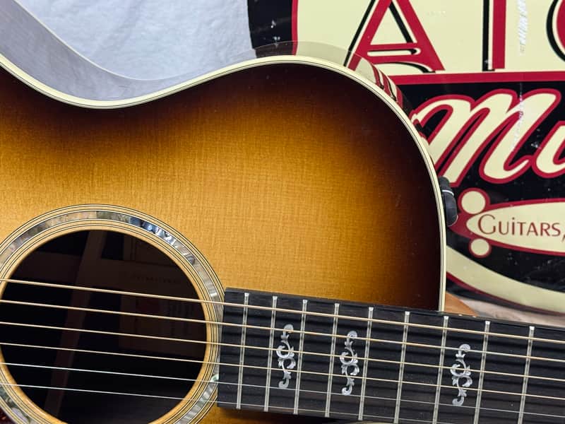 Taylor Special Edition Grand Concert Custom 412ce 412 ce 12-Fret Acoustic-Electric Guitar with Case - Image 4