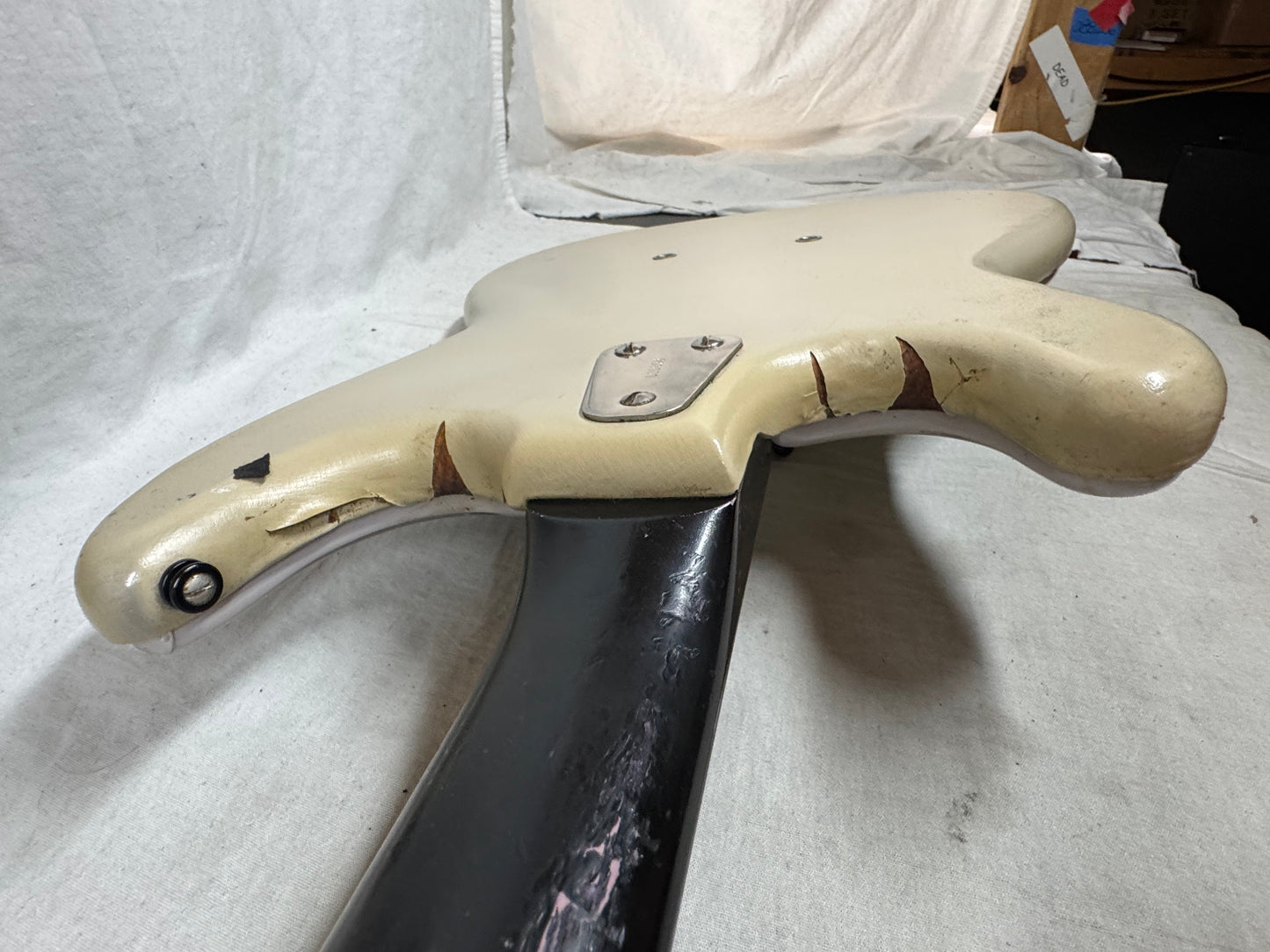Hagstrom Model 1 One 1 Guitar with Chipboard Case Vintage