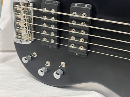 G&L Tribute Series L-2500 5-String Electric Bass
