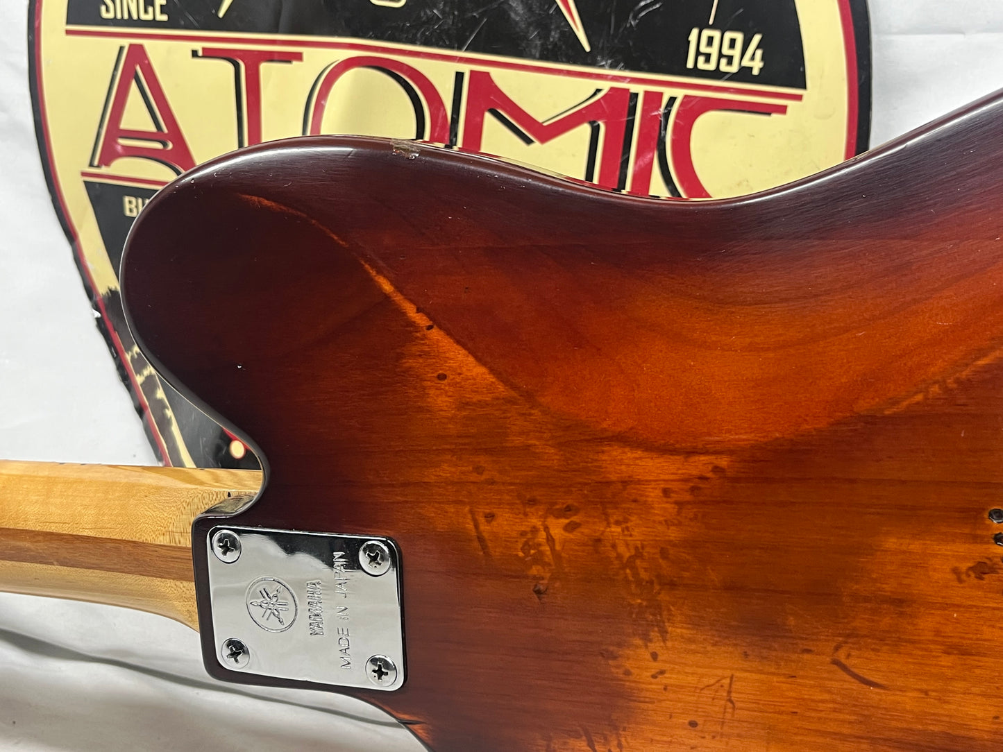 Yamaha SuperJam 800 Singlecut Electric Guitar