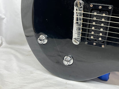 Yamaha AES420 Singlecut Electric Guitar