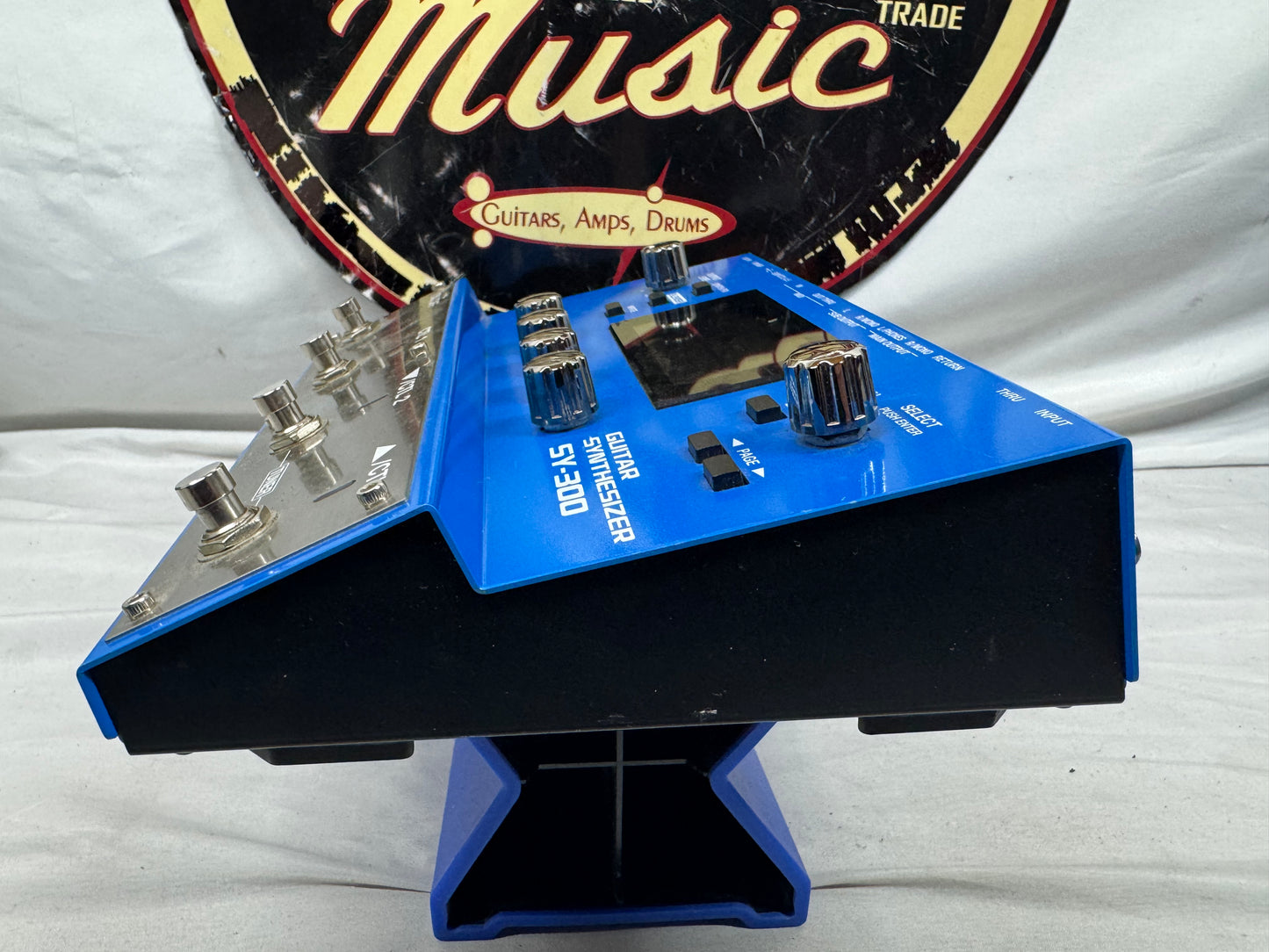 Boss SY-300 sy300 Guitar Synthesizer Pedal