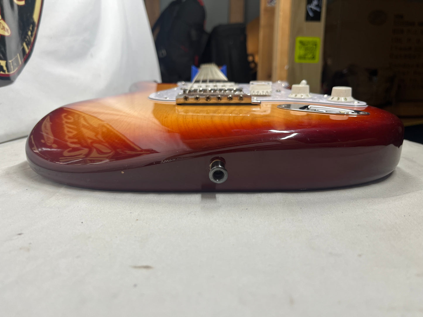 Fender GC Prop Standard Stratocaster strat HSS Electric Guitar - Sienna Sunburst