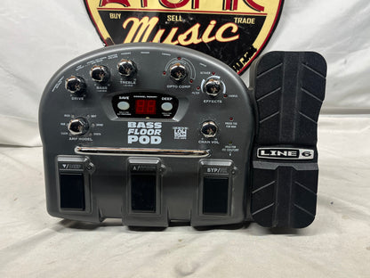 Line 6 Bass Floor POD Multi-Effects Processor Pedal with Box and Power Supply