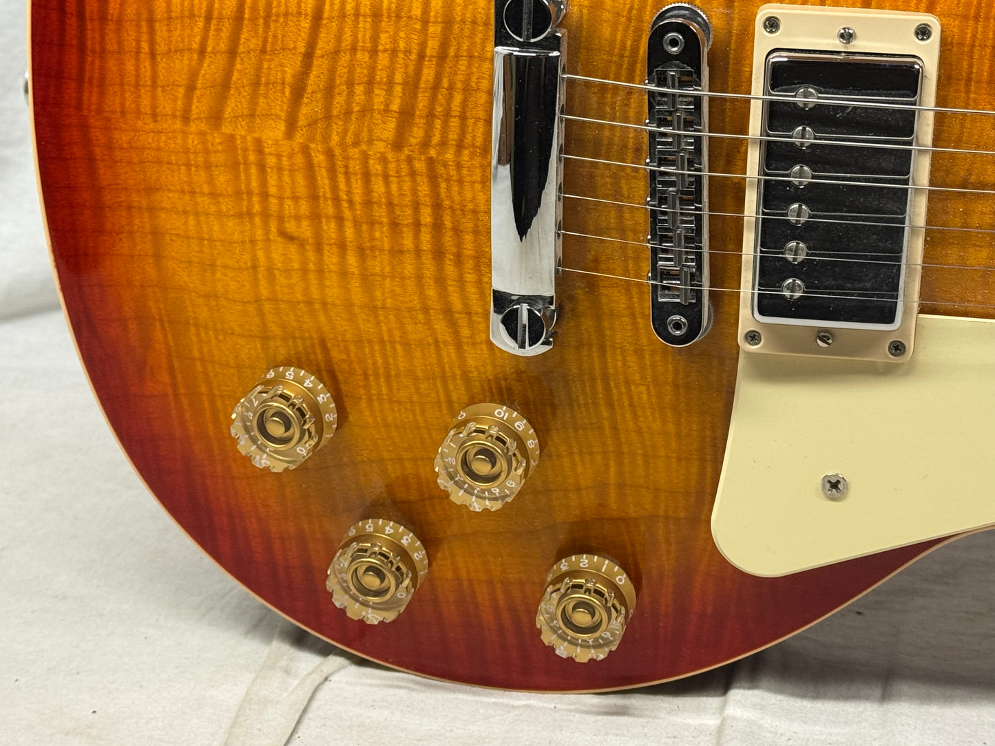 Gibson LPS15H3CH1 100th Anniversary Les Paul Standard Robot Guitar with Case 2015 - Heritage Cherry Sunburst Candy