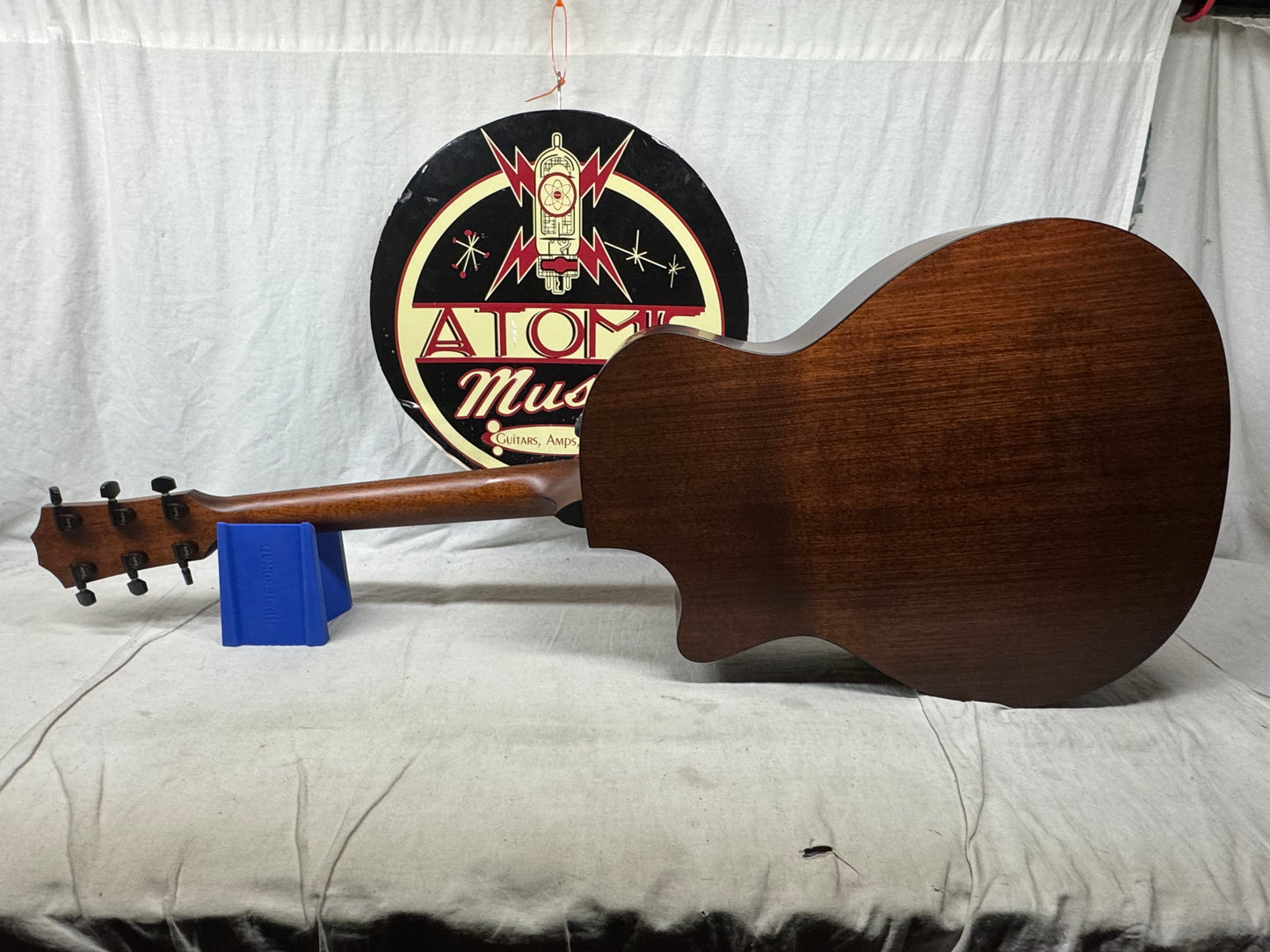 Taylor 324ce 324 ce Grand Auditorium Acoustic Guitar with Case 2019