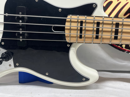Sire Marcus Miller V7 4- String J-Style Electric Bass