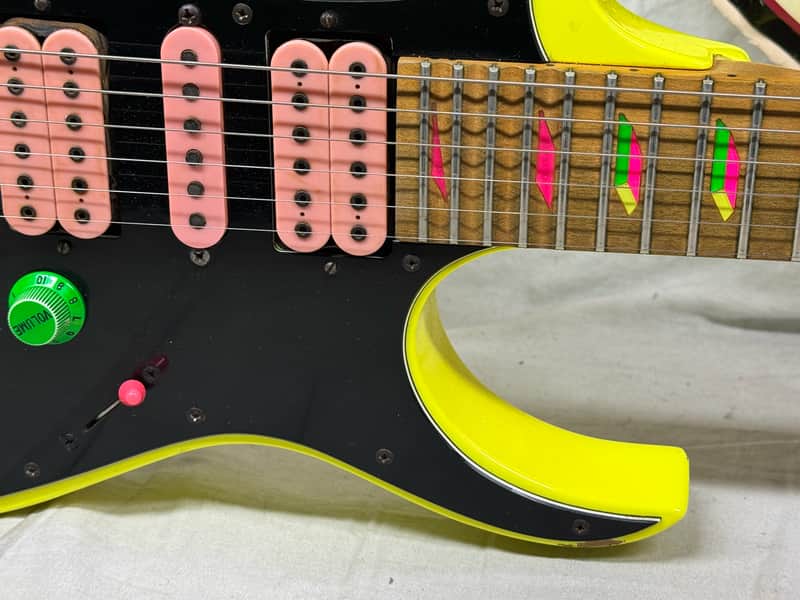 Ibanez JEM777 DY jem 777 Guitar with Case - MIJ Made In Japan - Image 6