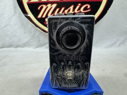 Does it Doom Doomcaster Boost Pedal - Image 2
