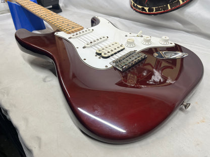 Fender Standard Stratocaster Strat HSS MIM - Made in Mexico - Midnight Wine