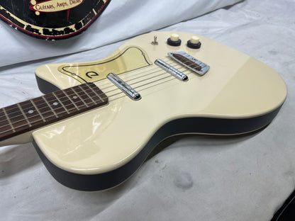 Danelectro 56-U2 Reissue Singlecut Electric Guitar with Hard Case