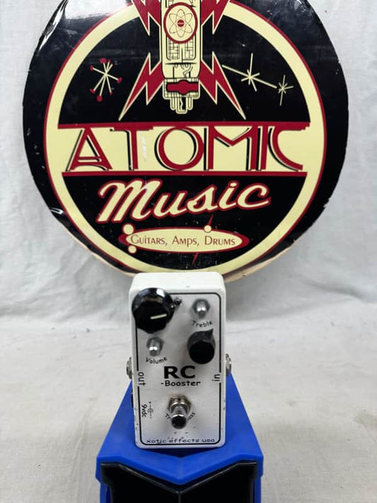 Xotic Effects RC Booster v1 Boost Pedal - missing some knobs