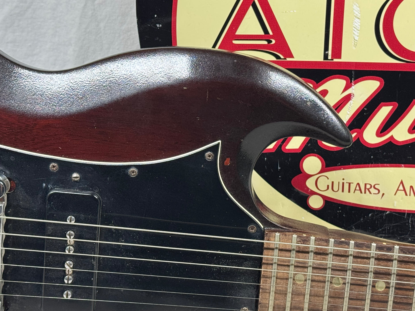 Gibson SG Junior jr Guitar with Chipboard Case 1967 - Dark Cherry