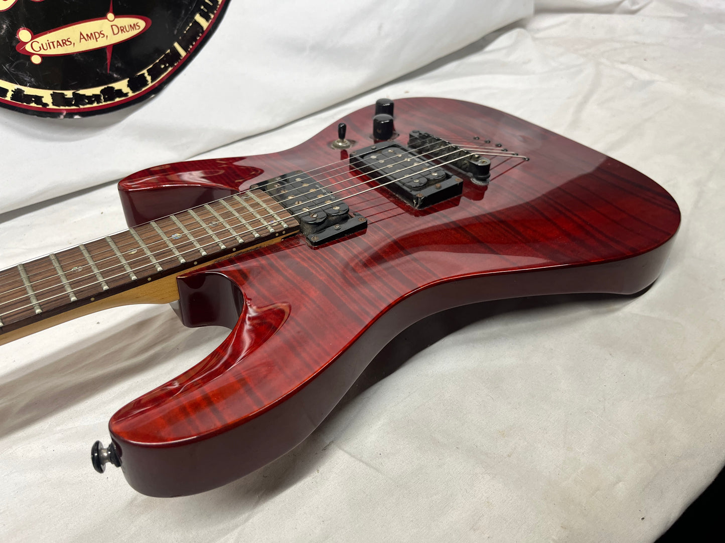 Schecter Diamond Series Gryphon Doublecut Electric Guitar