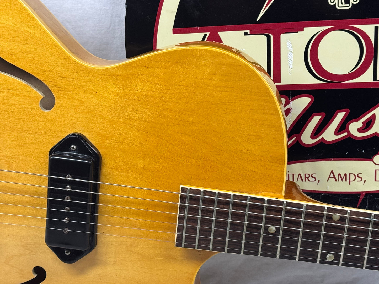 Gibson ES-225T es225t Thinline Hollowbody Singlecut Guitar with Epiphone Case 1957 - Natural - Local Pickup Only