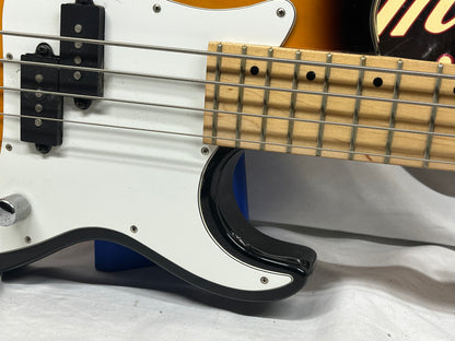 Samick Greg Bennett Corsair CR2 4-String Doublecut P-Style Bass