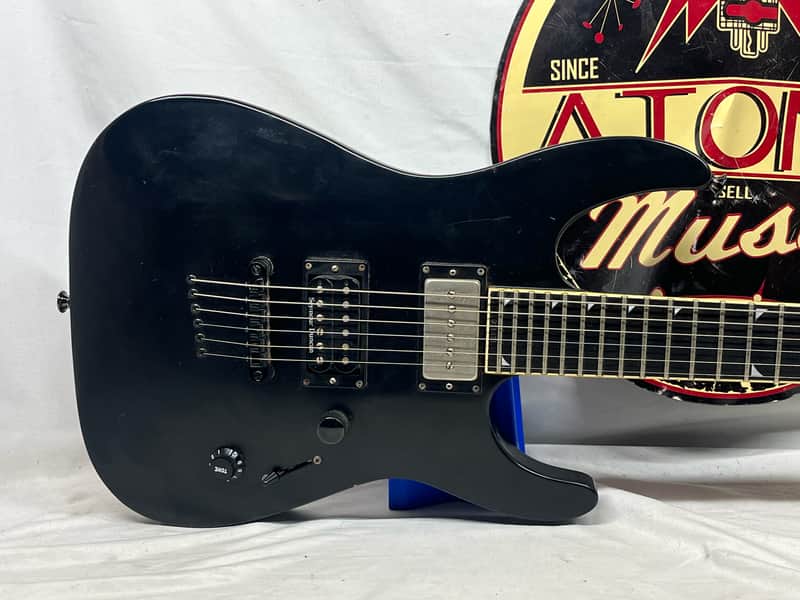 Jackson MG Series SLSMG Super Lightweight Soloist Electric Guitar - Image 2