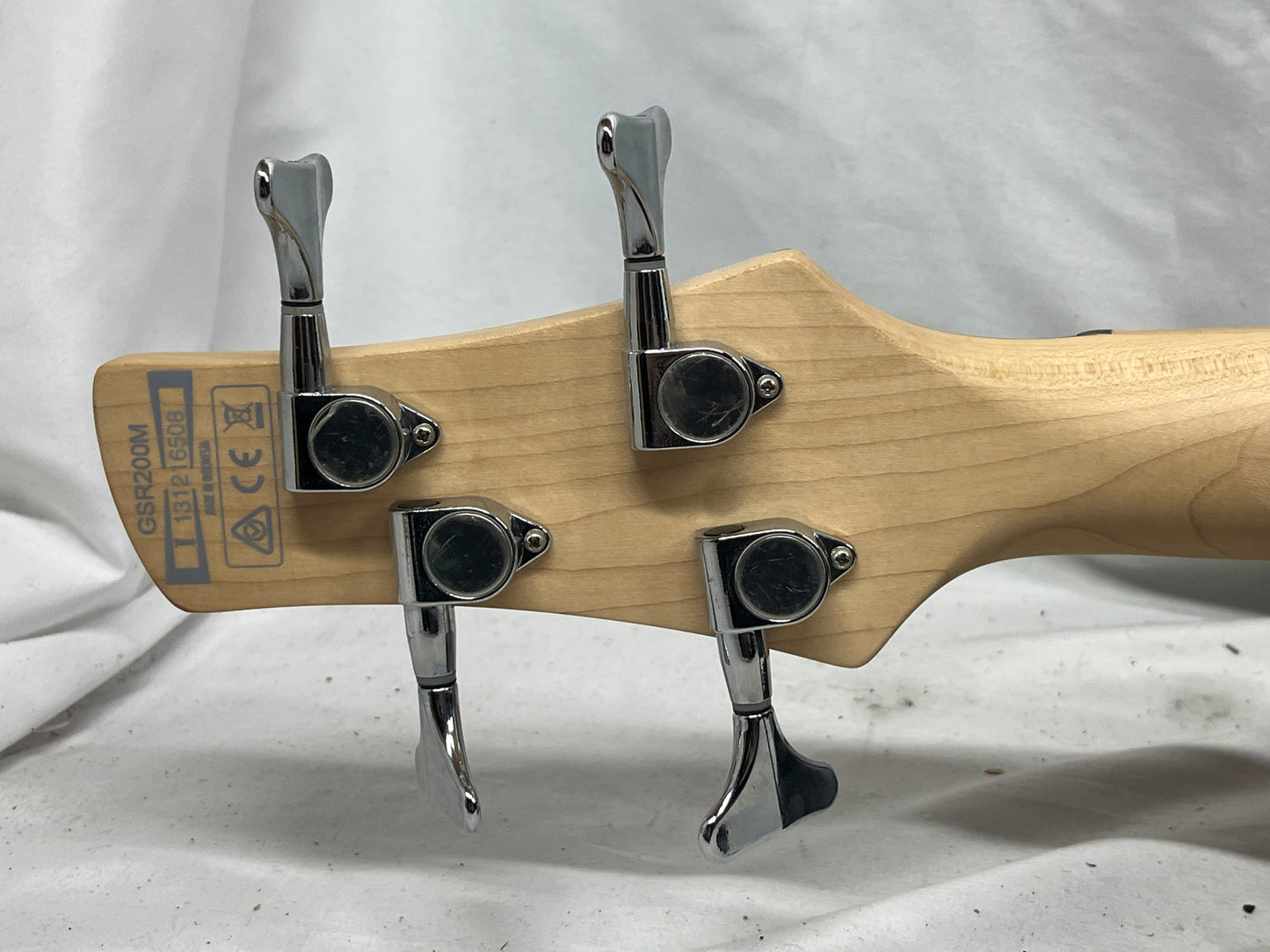 Ibanez Soundgear Gio GSR200M 4-String Electric Bass