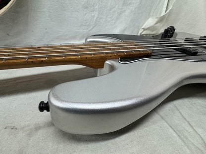 Mike Lull M5V Custom 5-string Bass with COA + Gig Bag - Image 19