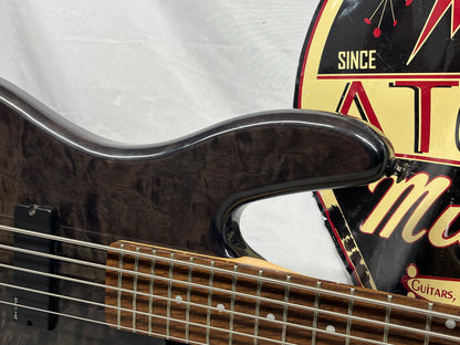 Spector Q5 Doublecut HH 5-String Electric Bass