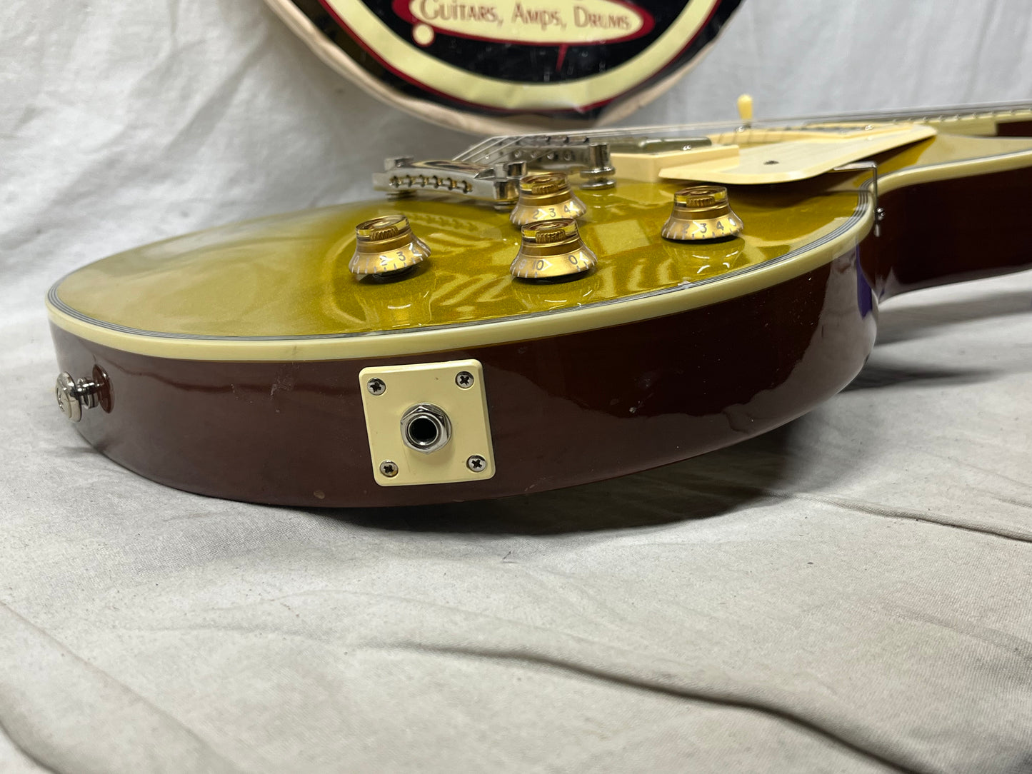 Agile AL-3000 Goldtop Singlecut Electric Guitar