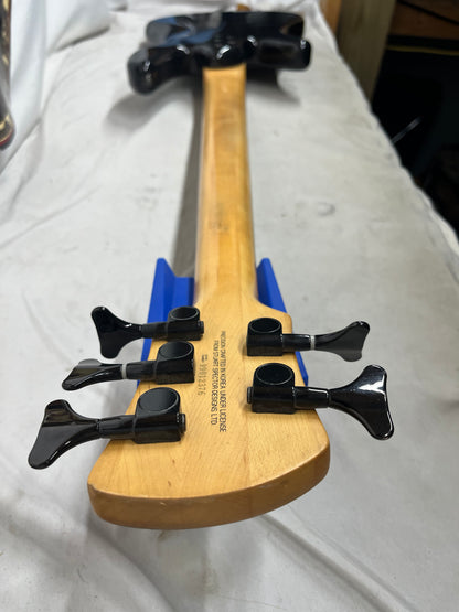 Spector Q5 Doublecut HH 5-String Electric Bass