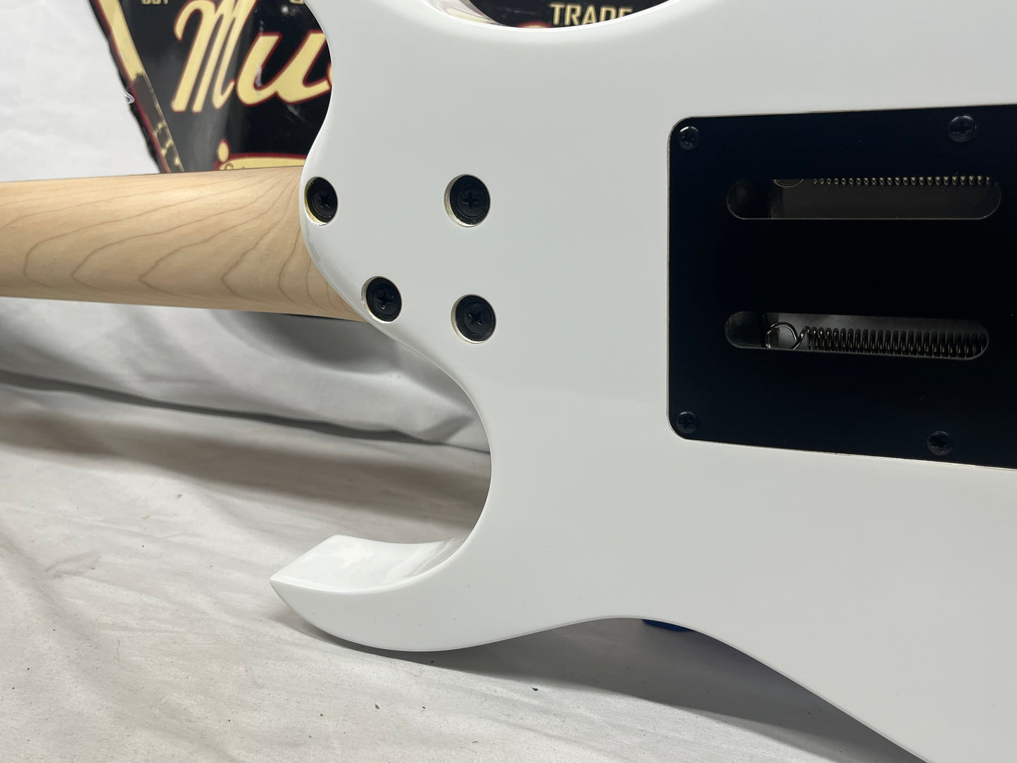 Ibanez JEMJR Steve Vai Signature Doublecut Electric Guitar