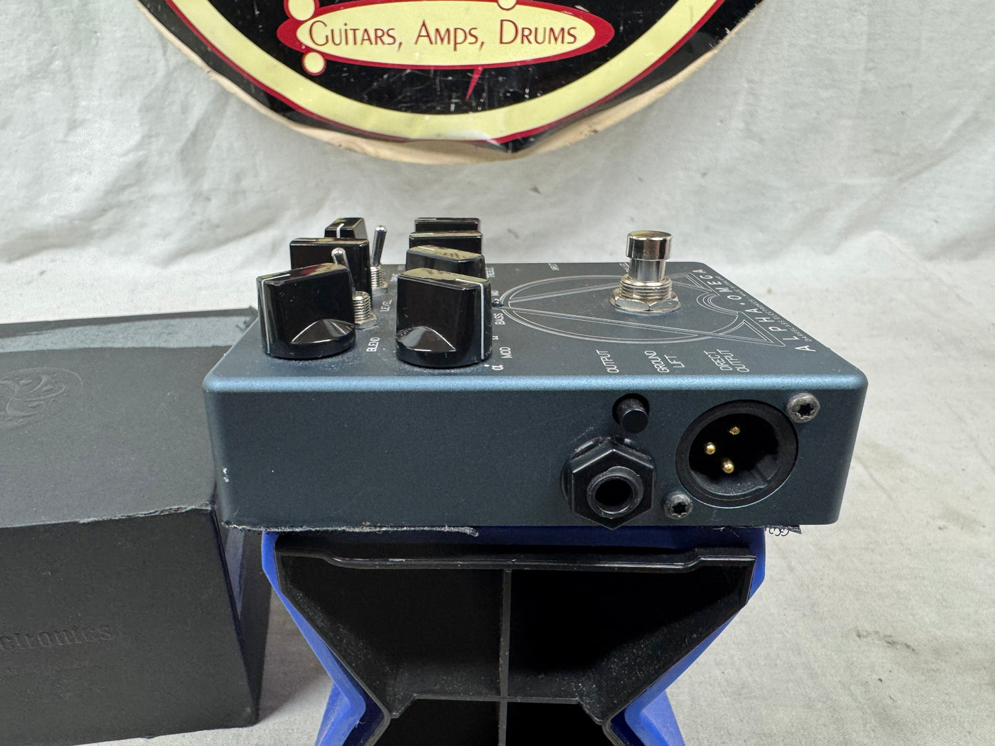 Darkglass Electronics Alpha Omega Bass Preamp Distortion Pedal with Box