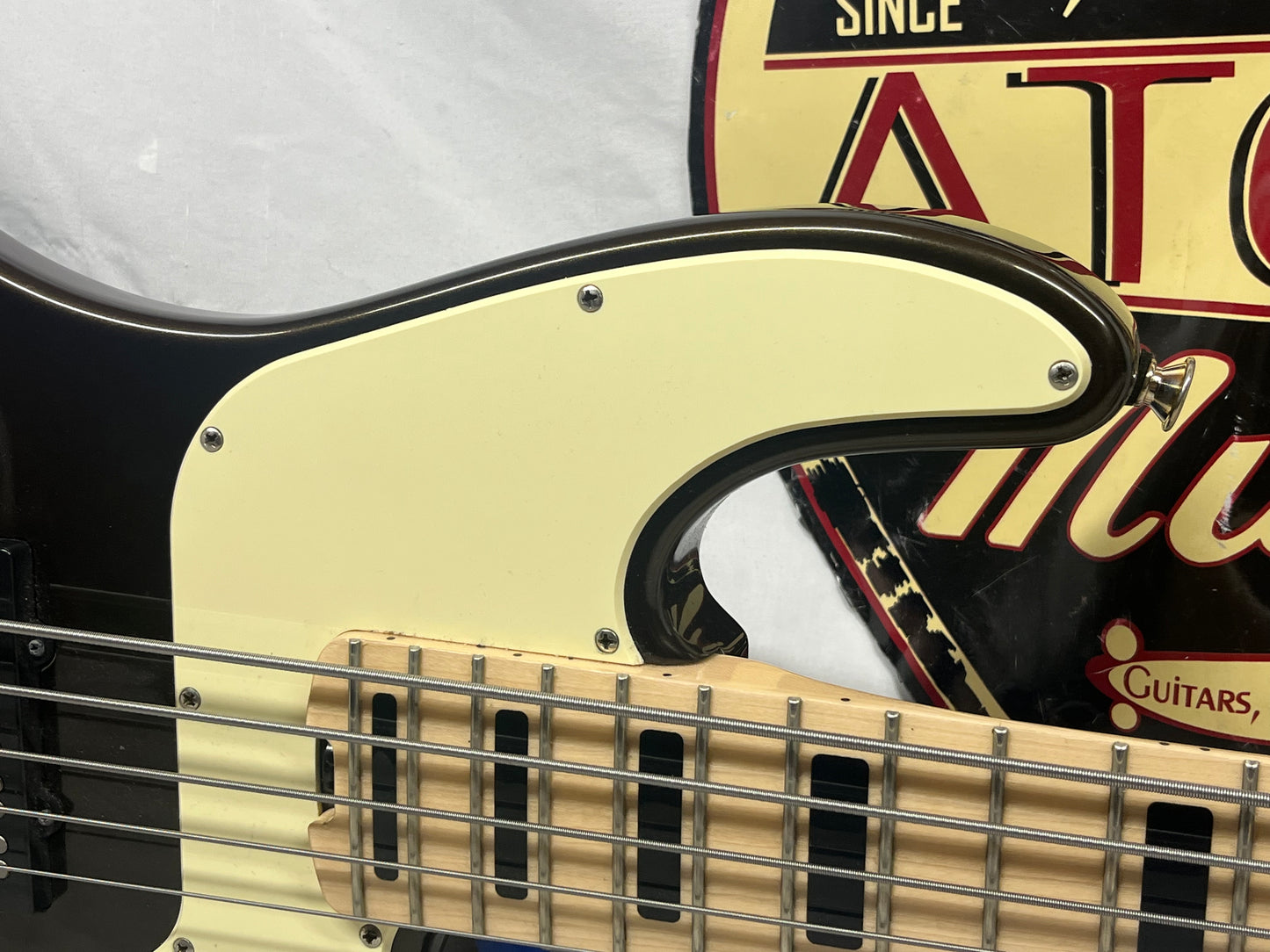 Jackson Pro Series Adam Blackstone Signature "Gladys" 5-String Electric Bass