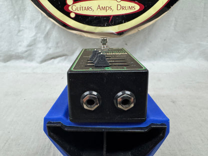 Walrus Audio Fundamental Delay Pedal