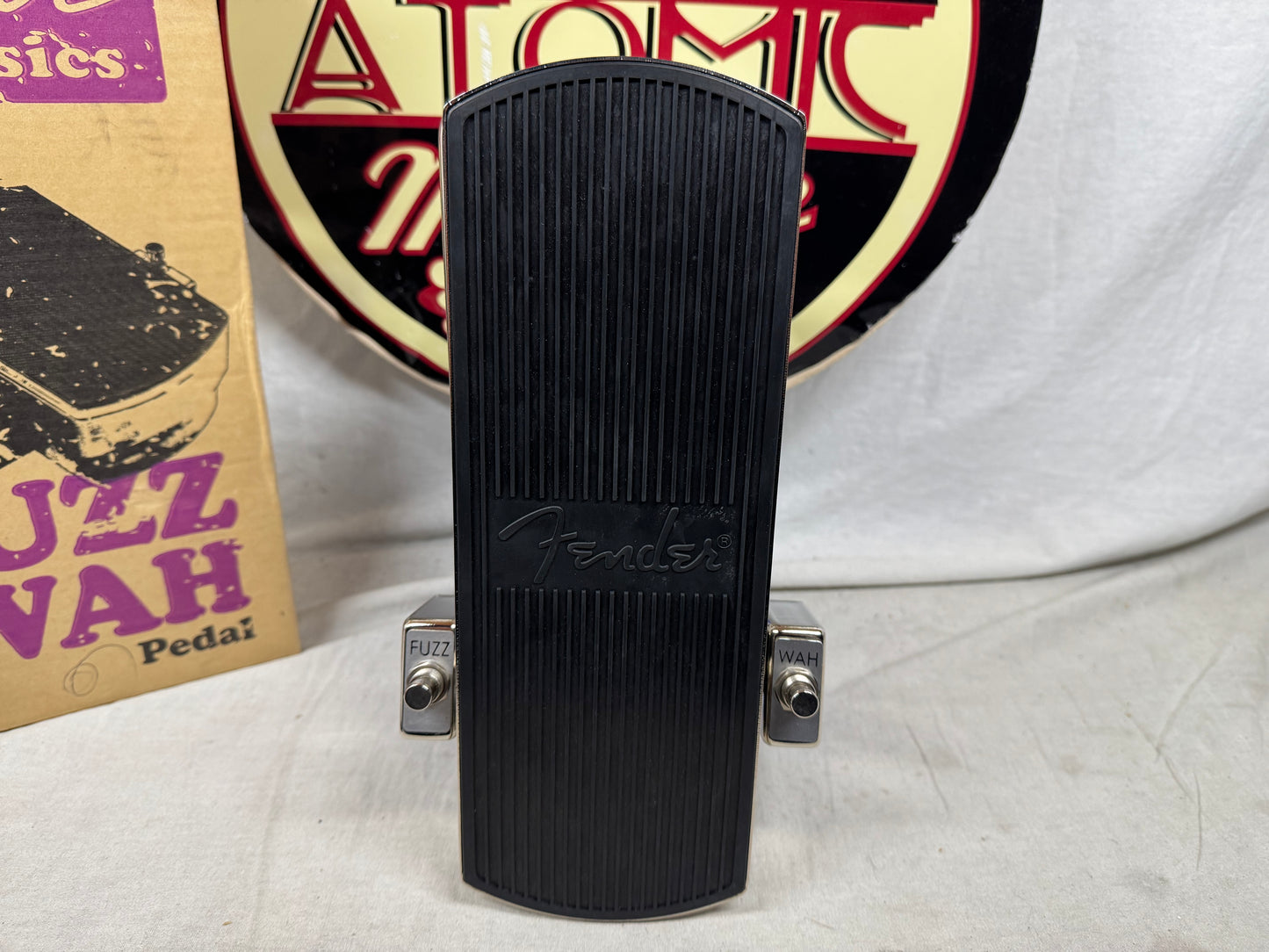 Fender Classics Fender Fuzz-Wah Pedal with Box Reissue