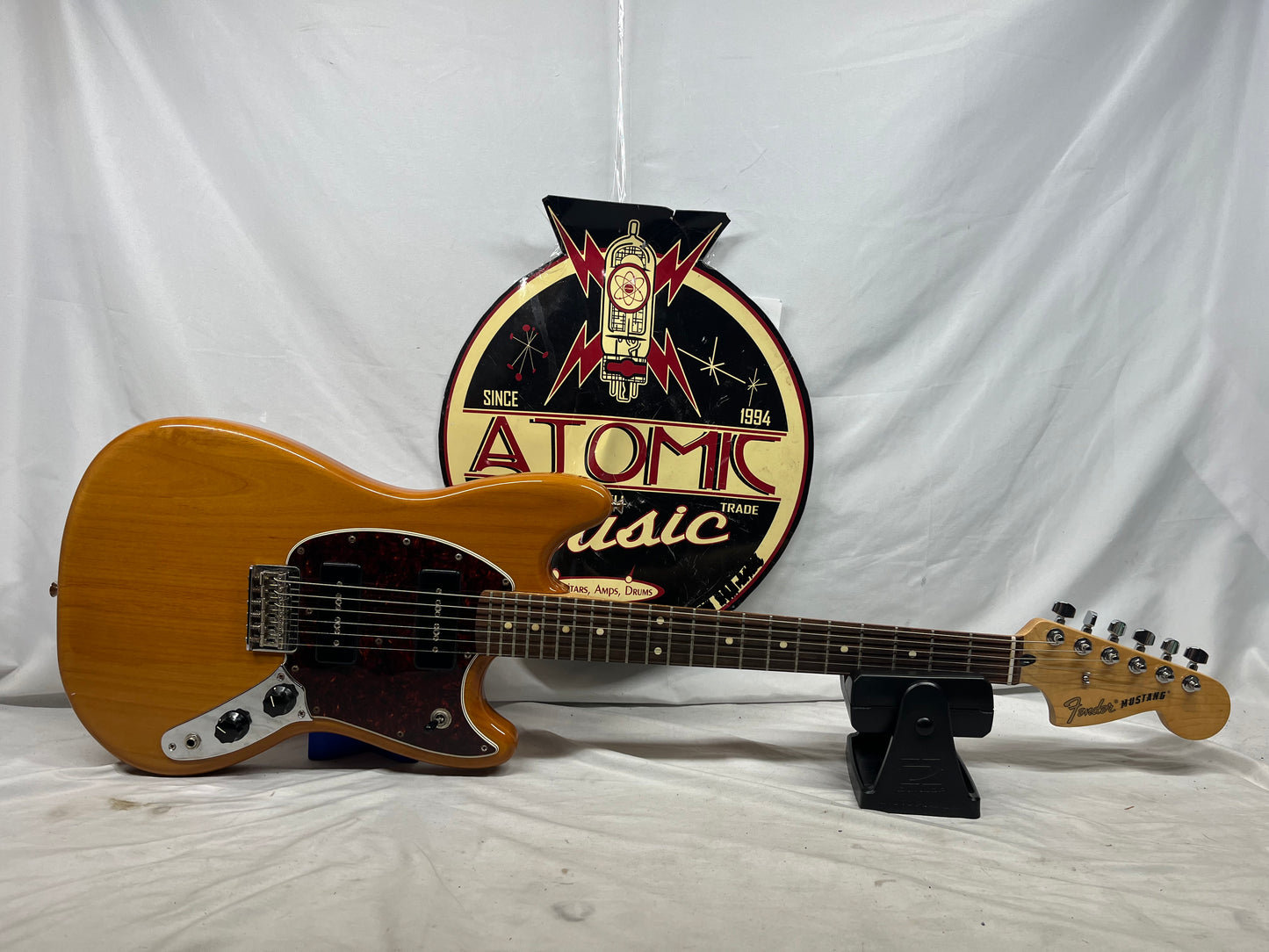 Fender Player Mustang 90 Electric Guitar - Aged Natural
