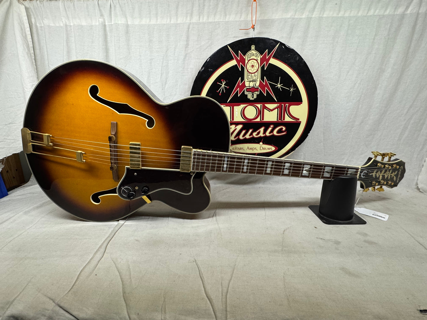 Epiphone Emperor Archtop Hollowbody Guitar with Case 1996 - Antique Sunburst