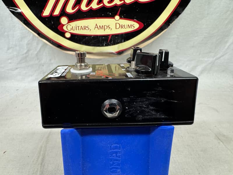 Wampler Pedals Velvet Fuzz v1 Pedal - Image 4