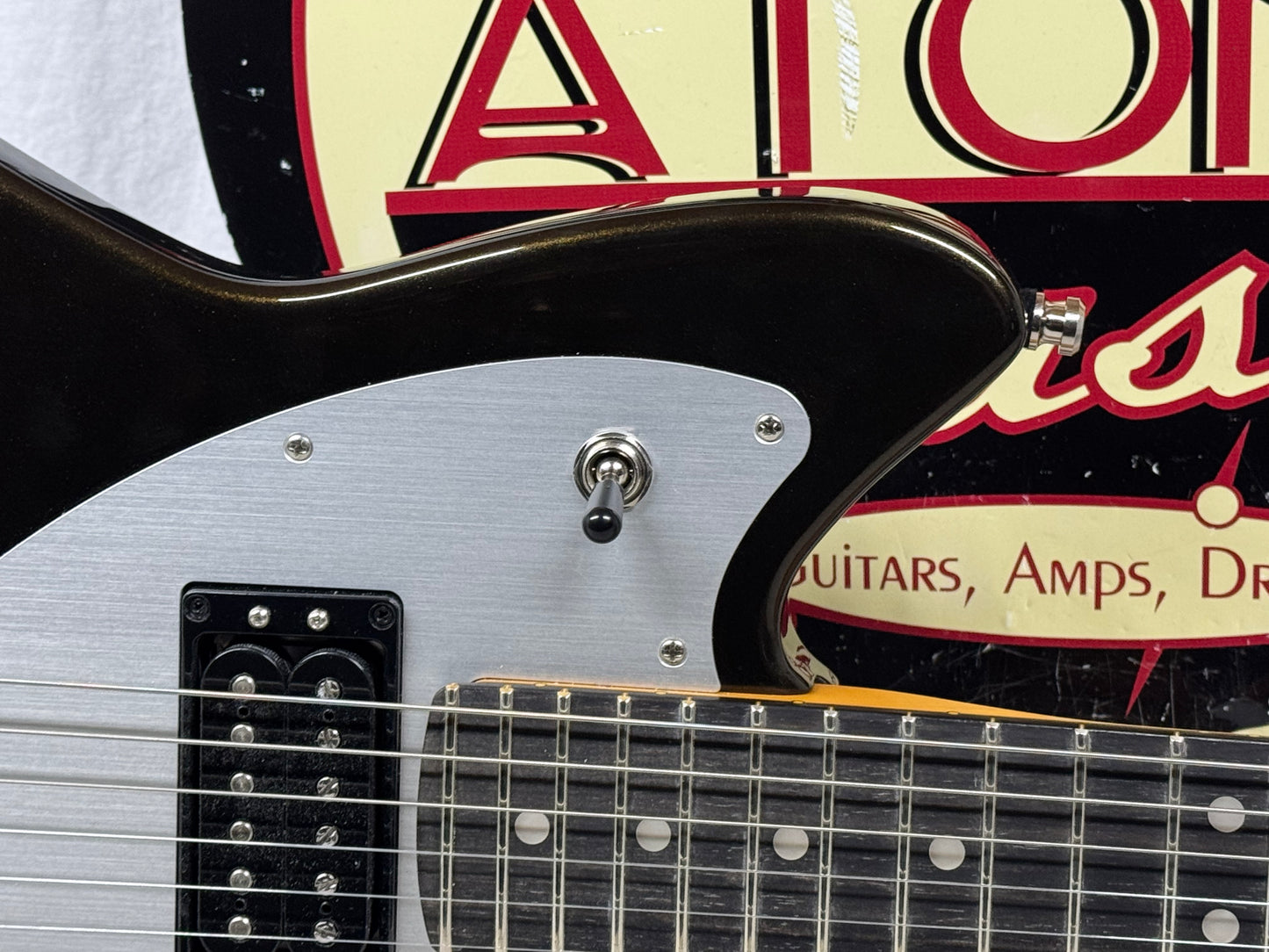 Fender American Ultra II 2 Meteora Guitar with COA + Case 2025 - Texas Tea / Ebony fingerboard
