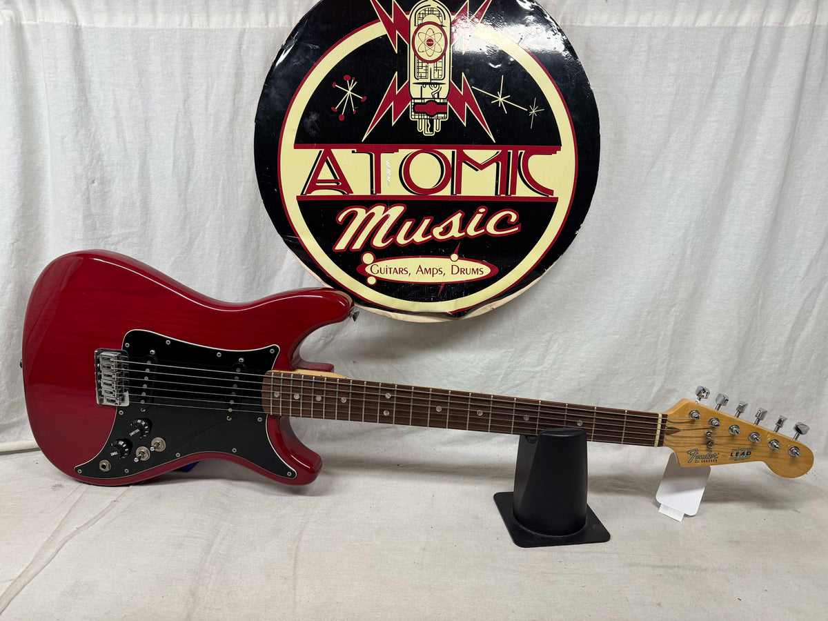 Fender Lead II 2 Hard Tail Guitar with Case