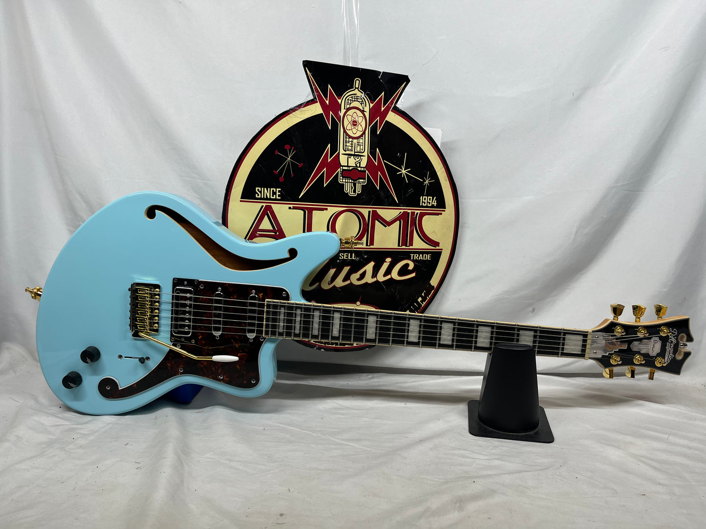 D'Angelico Premier Bedford Semi-Hollow Body Electric Guitar