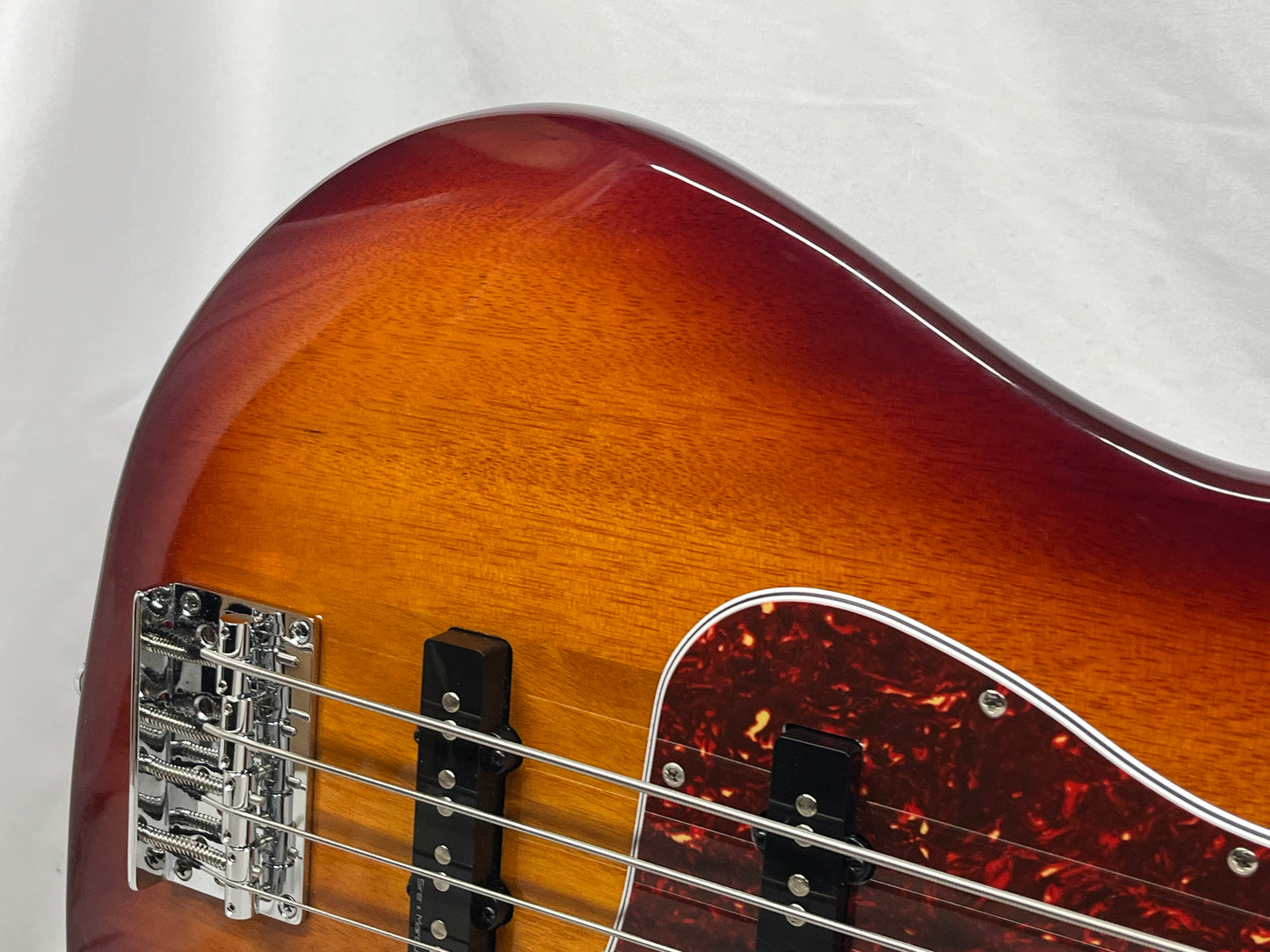 Sire Marcus Miller V3 4-String Electric Bass