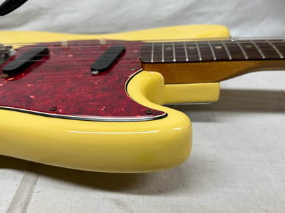 Fender USA Mustang Guitar - Image 14