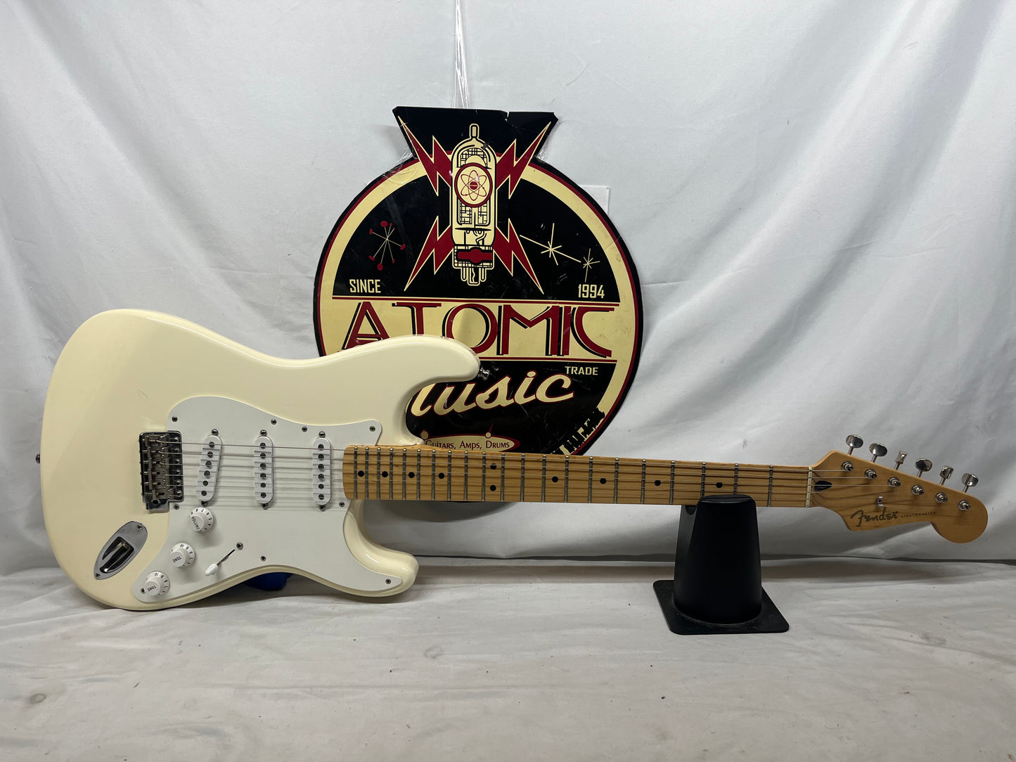 Fender Jimmie-Vaughn Tex-Mex Stratocaster Strat Electric Guitar MIM - Made in Mexico - Olympic White
