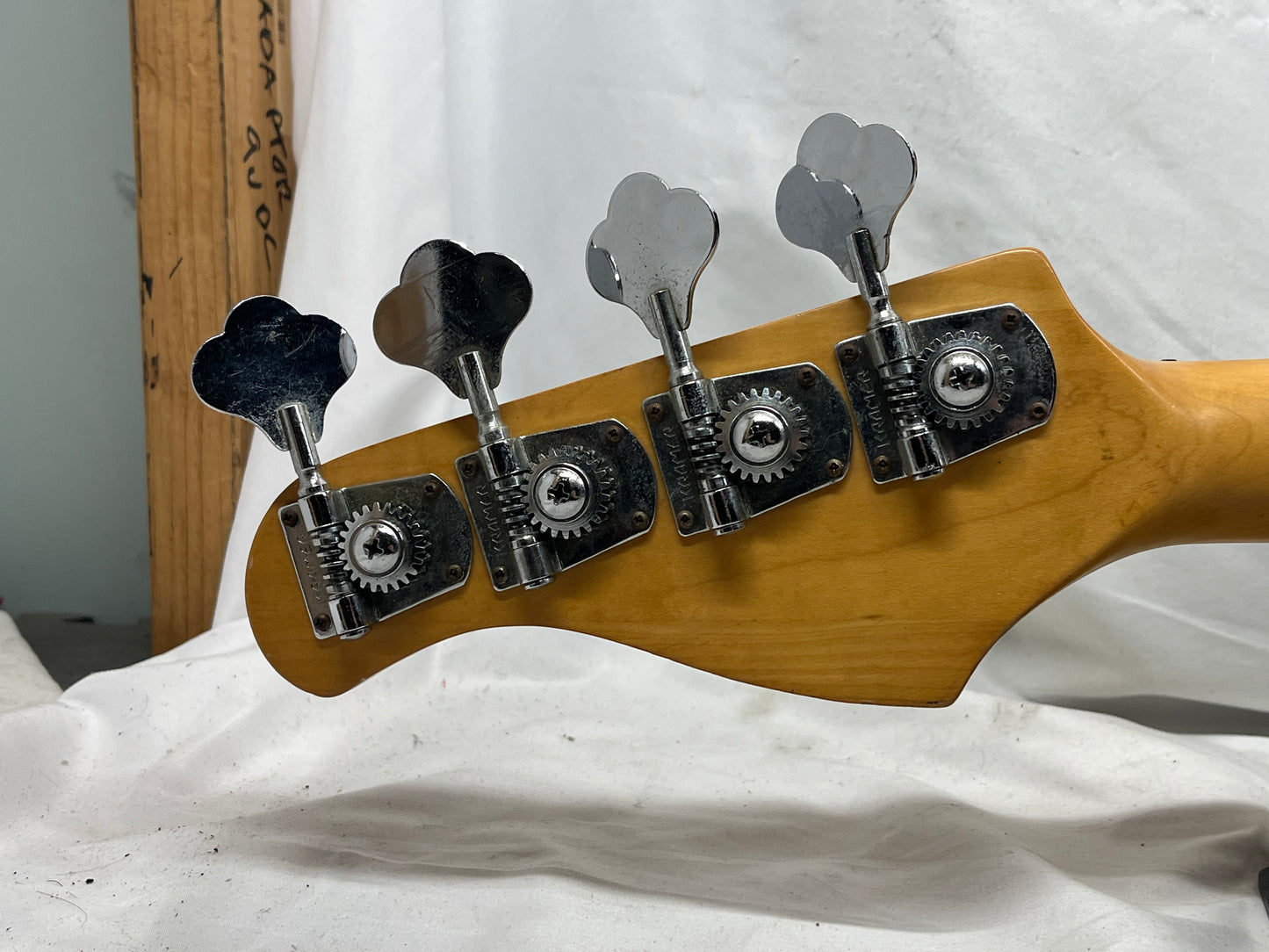 Kramer Striker 700ST 4-String P-Style Electric Bass