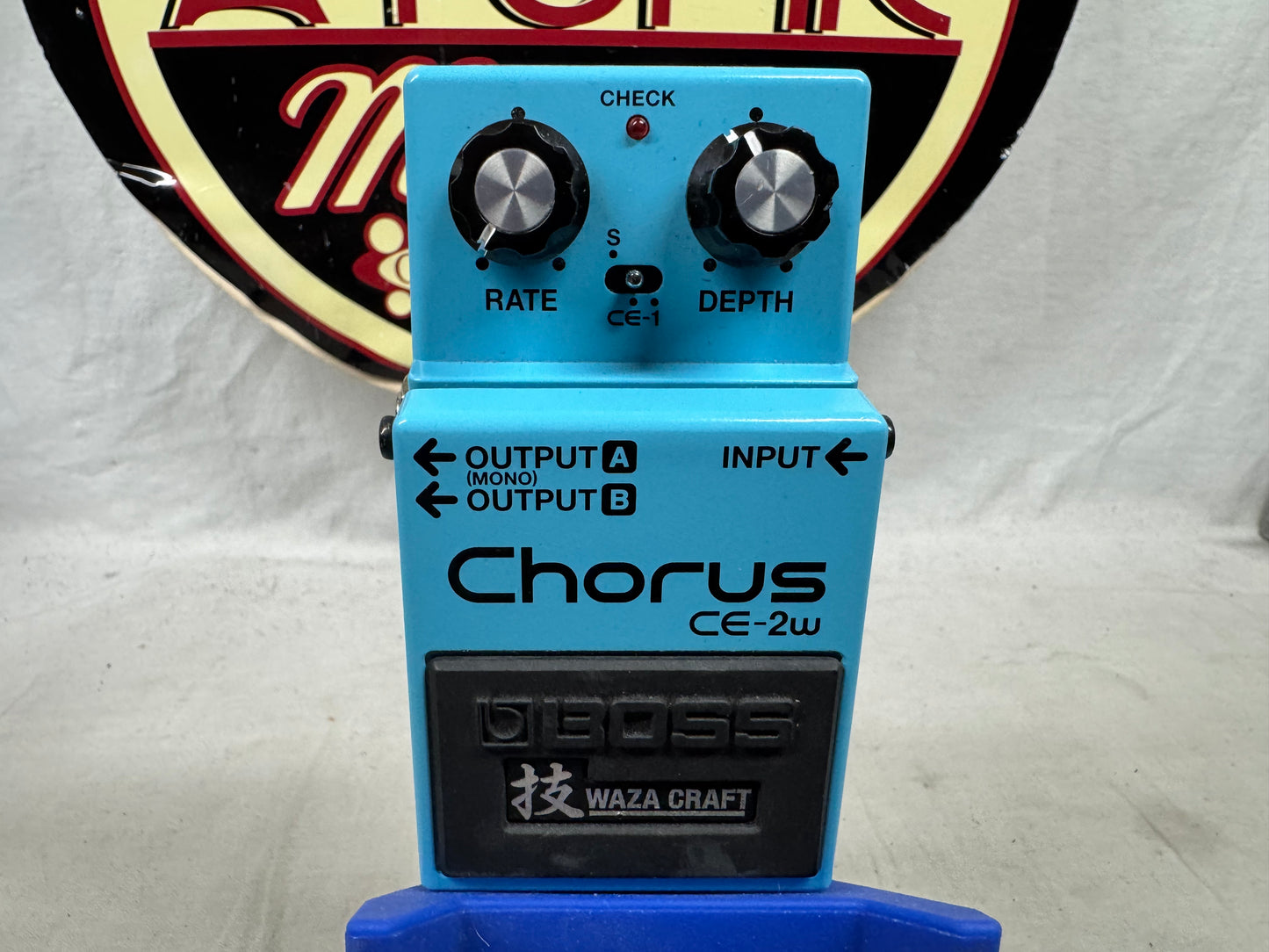 Boss Waza Craft CE-2w ce2w Chorus Pedal - MIJ Made In Japan