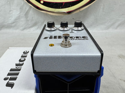 Silktone Expander Overdrive Pedal with Box