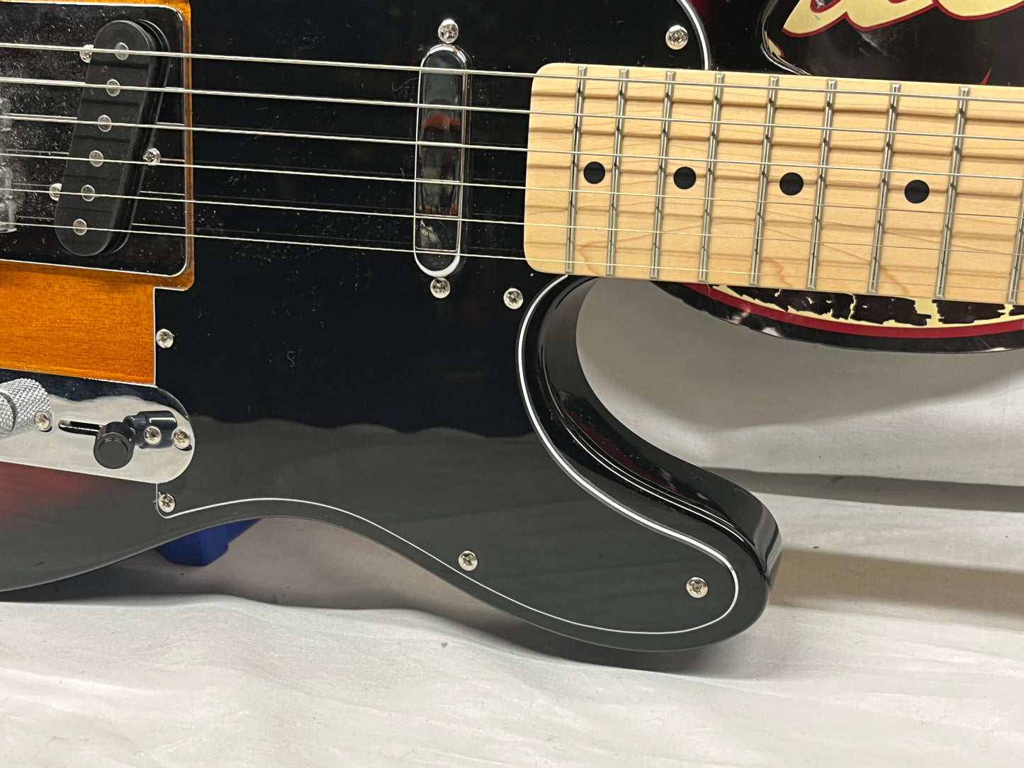 Squier Affinity Series Telecaster Tele Electric Guitar - 3-Color Sunburst