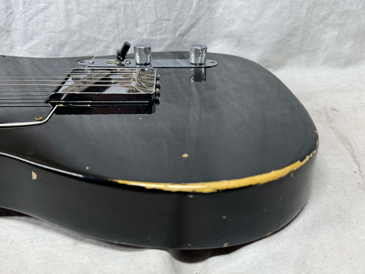 Fender Vintage USA Telecaster Guitar with non-original Case 1978 - Black / Maple neck
