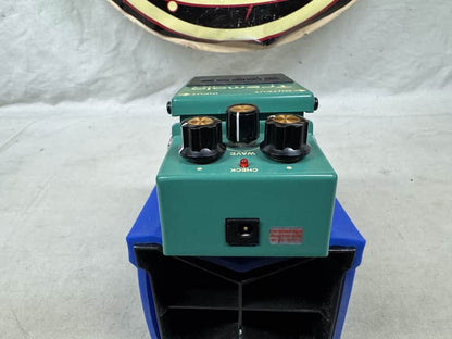Boss TR-2 tr2 Tremolo Pedal - Image 5